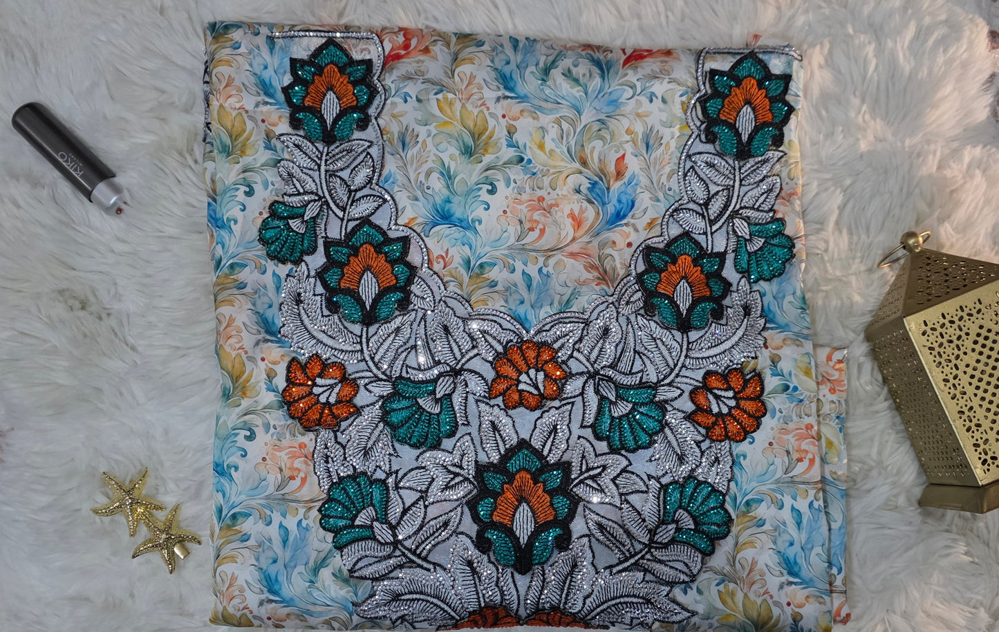 قماش مخور حرير إندونيسي بتطريز ثلاثي الأبعاد – أزرق فيروزي