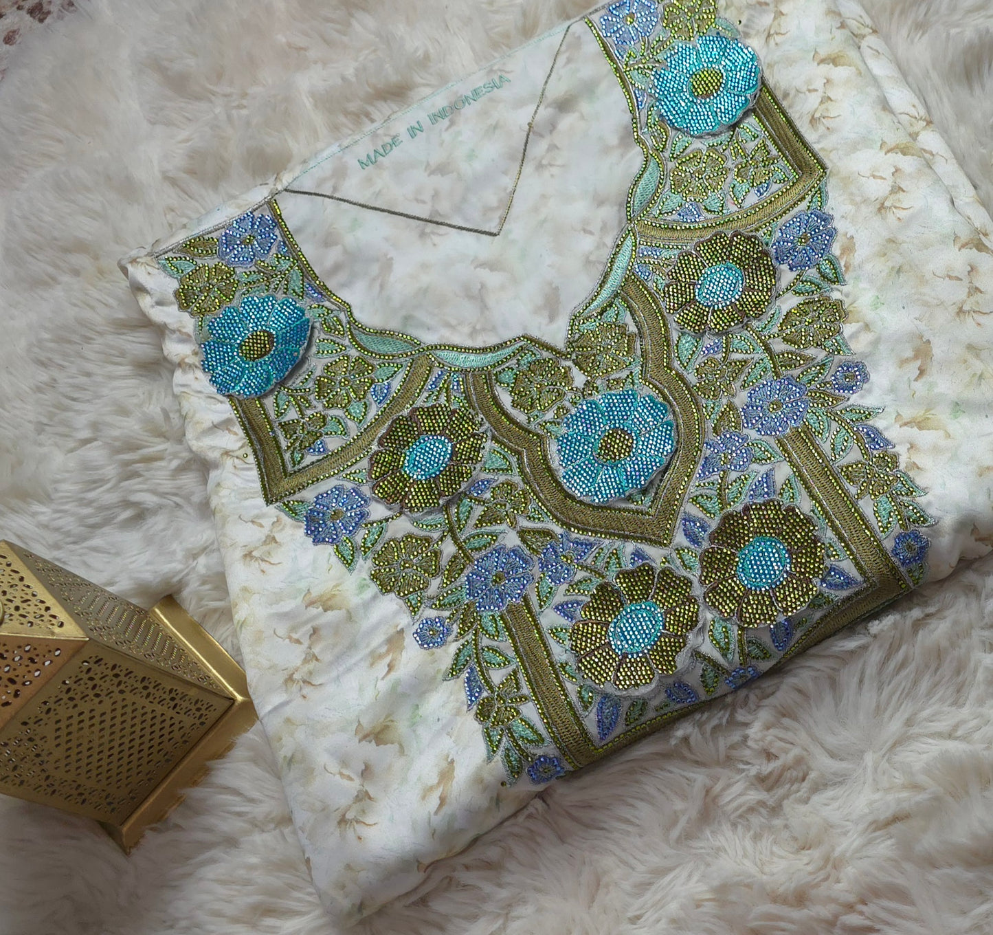 قماش مخور حرير إندونيسي بتطريز ثلاثي الأبعاد – فيروزي