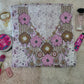 قماش مخور حرير إندونيسي بتطريز خرز وكريستال ثلاثي الأبعاد – زهور وردية