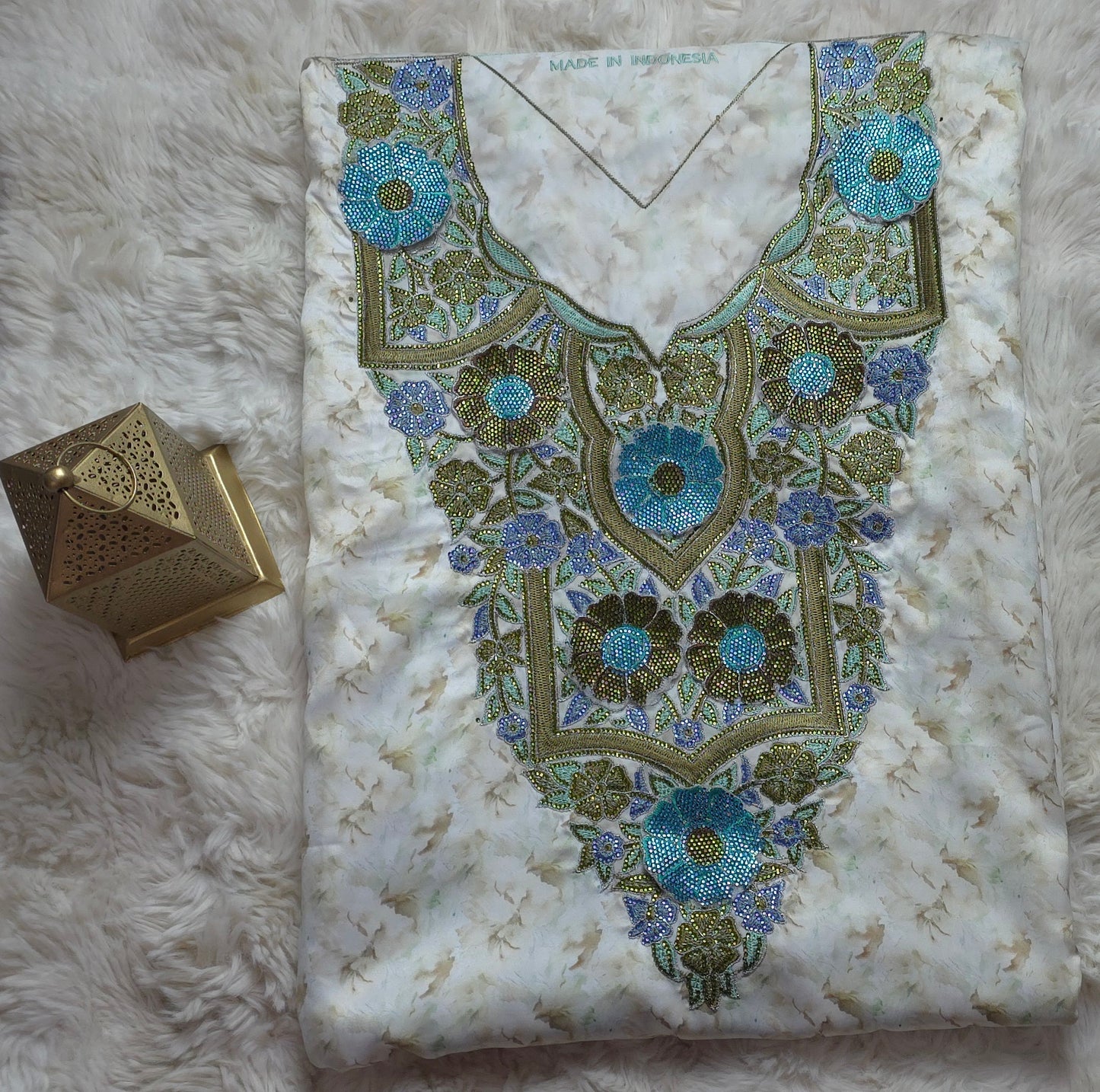 قماش مخور حرير إندونيسي بتطريز ثلاثي الأبعاد – فيروزي