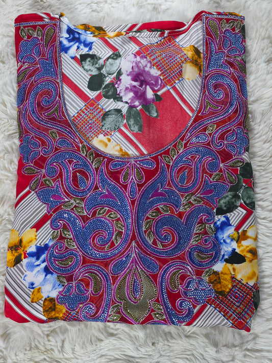 مخور حرير إندونيسي مطرز – أحمر متعدد النقشات